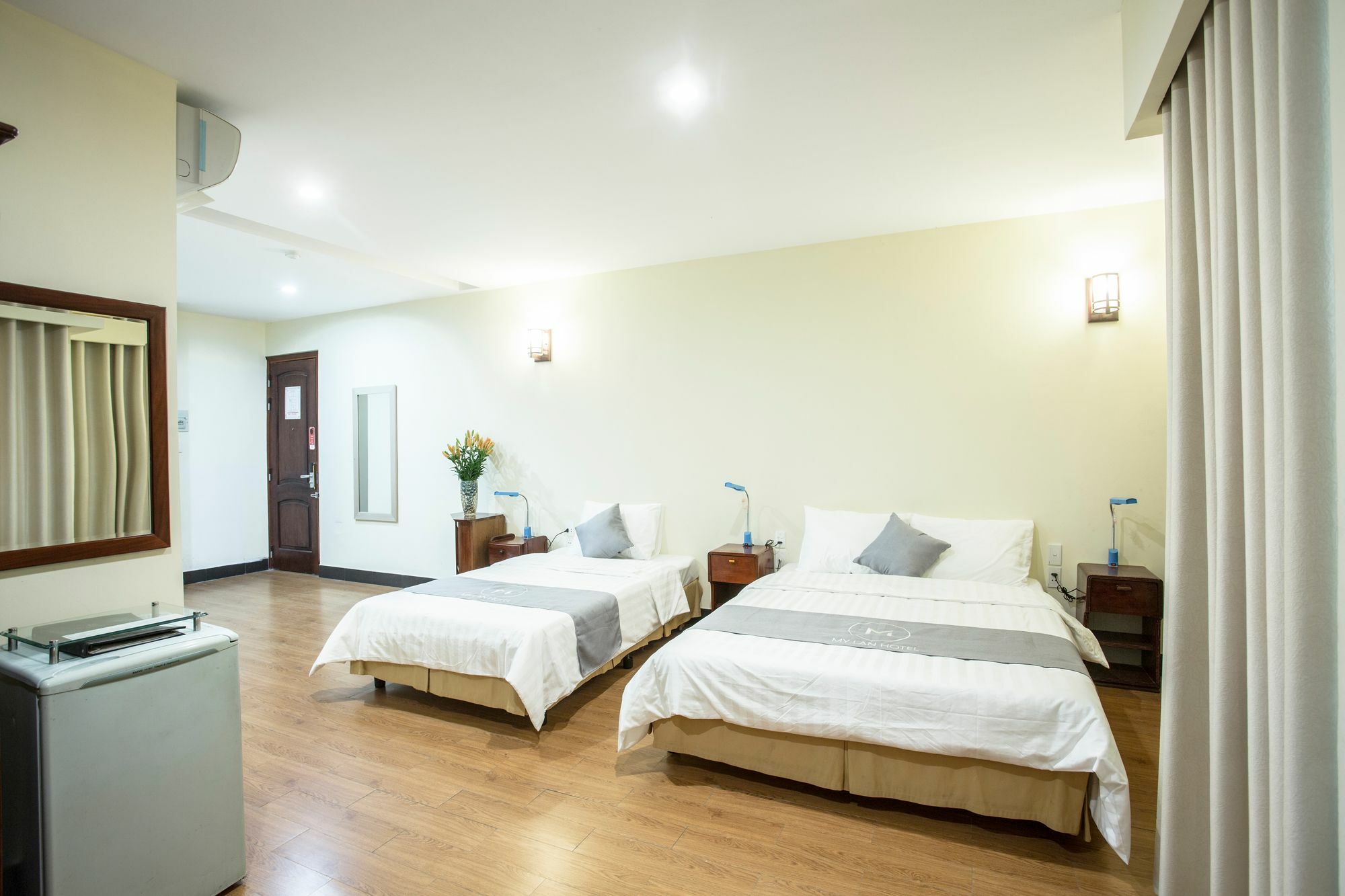 My Lan Hanoi Hotel Buitenkant foto