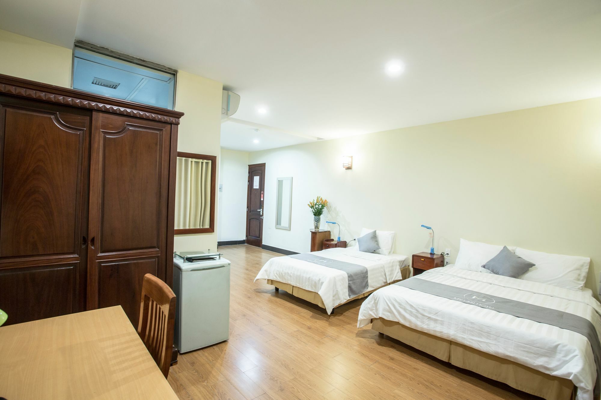 My Lan Hanoi Hotel Buitenkant foto